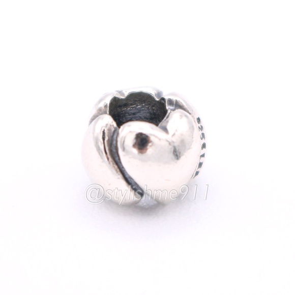 Trollbeads Small Hearts - Picture 7 of 10